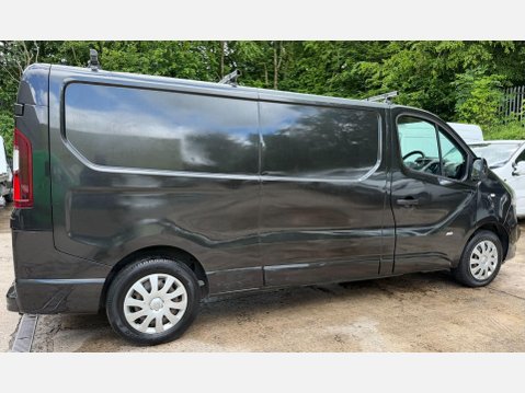 Vauxhall Vivaro 1.6 CDTi 2900 BiTurbo ecoFLEX Sportive Panel Van 5dr Diesel Manual L2 H1 Eu 11