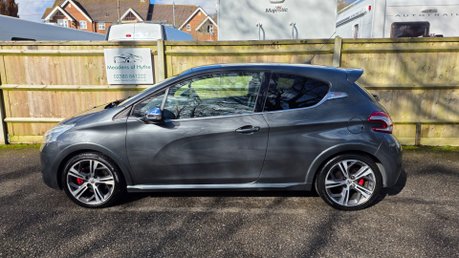 Peugeot 208 1.6 THP GTI 200 3dr 7