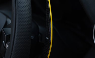 Ferrari F8 SPIDER 26