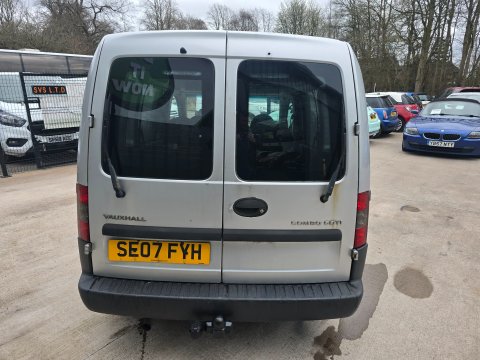 Vauxhall Combo 2000 CDTI CREW VAN 4