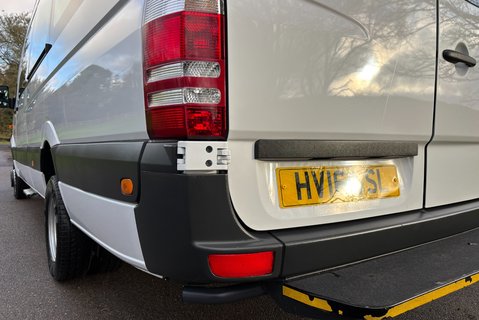 Mercedes-Benz Sprinter 519 4x4 14 Str Minibus - Air Con Con - Ex MOD 27