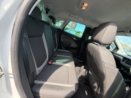Vauxhall Crossland X ELITE NAV 10