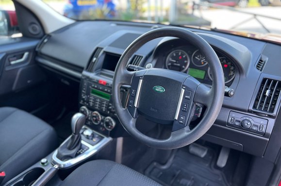 Land Rover Freelander 2.2 SD4 GS AUTOMATIC 18