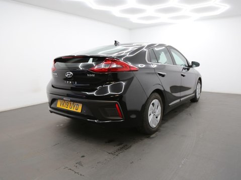 Hyundai IONIQ 1.6 h-GDi Premium SE DCT Euro 6 (s/s) 5dr 5