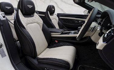 Bentley Continental GT W12 Convertible First Edition 12