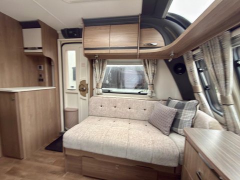 Coachman VIP 545/4  16