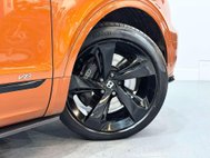 Bentley Bentayga 4.0 V8 SUV 5dr Petrol Auto 4WD Euro 6 (s/s) (550 ps) 25