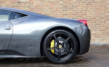 Ferrari 458 Italia 7