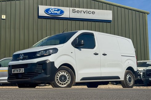 Vauxhall Vivaro SWB L1H1 Low Roof Prime 2900 Air Con Sensors EURO 6 NO VAT