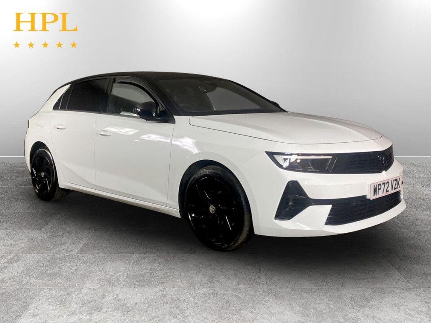 Vauxhall Astra listing photo