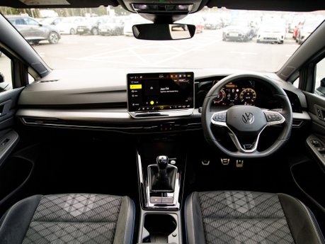 Volkswagen Golf BLACK EDITION TSI
