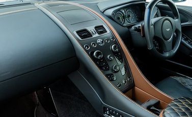 Aston Martin Vanquish S Ultimate 16