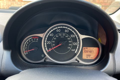 Mazda 2 TS2 - PART EXCHANGE TO CLEAR - CAT S - MOT JAN 2027 - £35 ROAD TAX 19