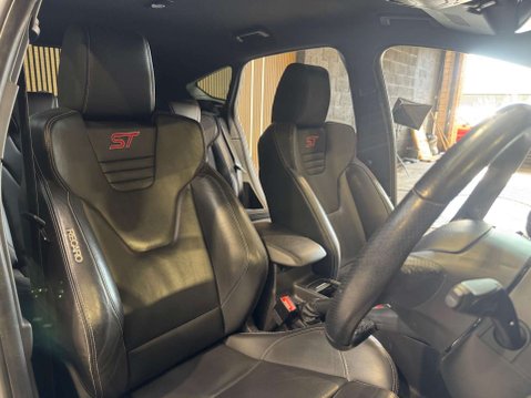 Ford Focus 2.0 Focus ST-3 TDCi 5dr 42