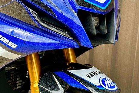 Yamaha R125 (YZF 125-A) 5
