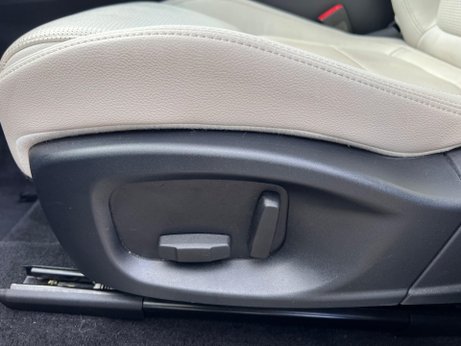 Jaguar E-Pace 2.0 P200 R-Dynamic S Auto AWD Euro 6 (s/s) 5dr 29