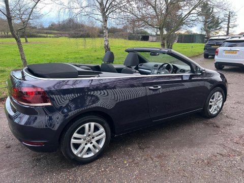 Volkswagen Golf SE TSI DSG 28