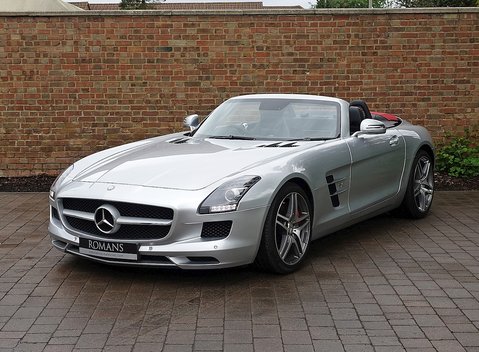 Mercedes-Benz SLS AMG Roadster 12
