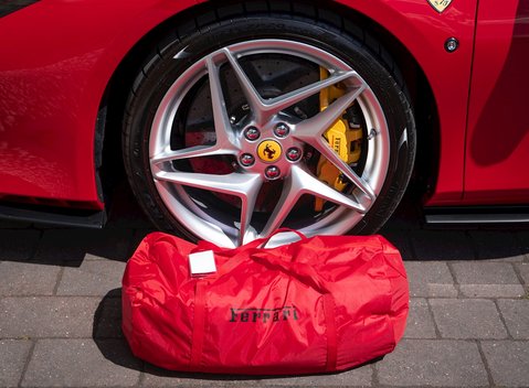 Ferrari F8 Tributo 25