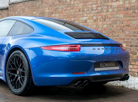 Porsche 911 (991) Carrera GTS 22