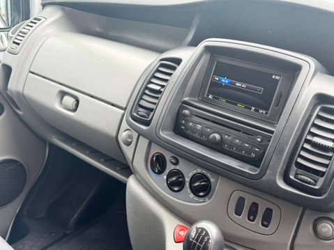 Renault Trafic 2.0 dCi LL29 eco Panel Van 3dr Diesel Manual L3 H1 (Phase 3) (180 g/km, 115 15
