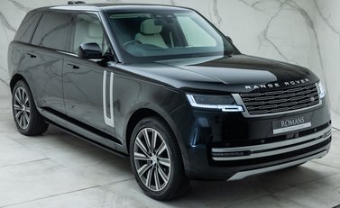 Land Rover Range Rover D350 AUTOBIOGRAPHY LWB 11