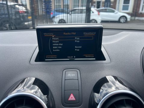 Audi A1 1.4 TFSI S line Euro 6 (s/s) 3dr 31