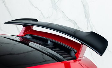 Porsche 911 Carrera 4 GTS (992) 29