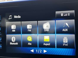 Toyota C-HR 1.8 C-HR-Dynamic HEV CVT 5dr 48