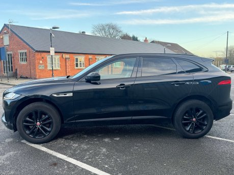 Jaguar F-Pace 2.0 F-Pace R-Sport AWD D Auto 4WD 5dr 17