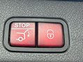 Mercedes-Benz GLB 1.3 GLB200h MHEV AMG Line (Premium Plus) 7G-DCT Euro 6 (s/s) 5dr 14