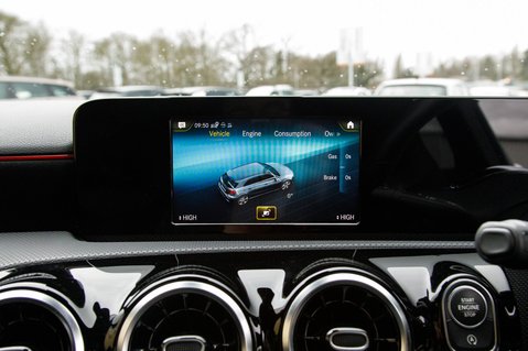 Mercedes-Benz A Class A 180 AMG LINE 27