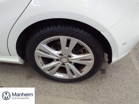 Mercedes-Benz A Class 1.5 A180d Sport (Premium) Hatchback 5dr Diesel 7G-DCT Euro 6 (s/s) (109 ps) 4