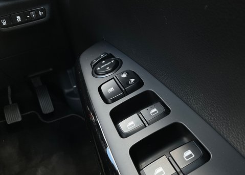 Kia Picanto 1.0 62bhp '2' 24