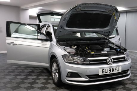 Volkswagen Polo SE TSI 15