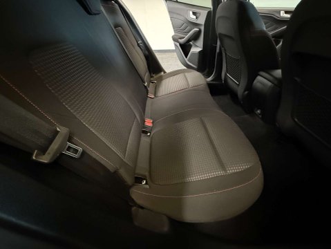 Ford Focus 1.0 Focus  ST-Line Edition MHEV 5dr 32