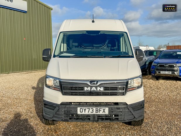 MAN TGE AUTO LWB L3H3 High Roof Lion Xs 3.140 Air Con Alloys EURO 6 SELECT 39