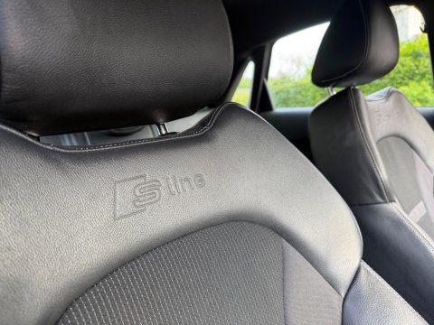 Audi A1 1.4 TFSI CoD S line Sportback Euro 6 (s/s) 5dr 9