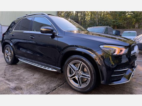 Mercedes-Benz GLE 2.0 GLE300d AMG Line (Premium) SUV 5dr Diesel G-Tronic 4MATIC Euro 6 (s/s) 6