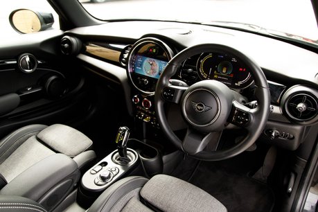 Mini Hatch COOPER S LEVEL 2