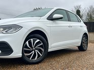 Volkswagen Polo LIFE TSI 15