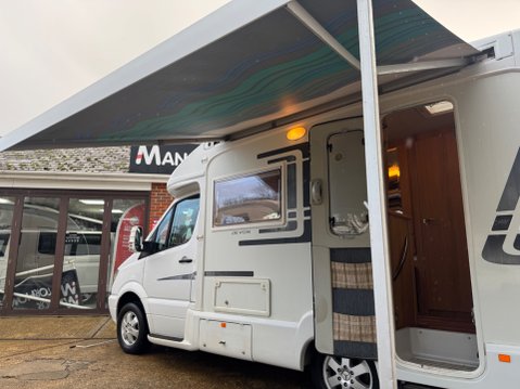 Auto-Sleepers Devon AUTOMATIC MARQUIS SPECIAL EDITION 25