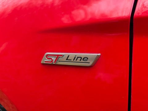 Ford Focus ST-LINE X TDCI 20