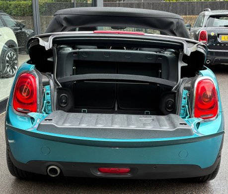 Mini Convertible Cooper 1.5 Petrol Manual Chili / Media - SAT NAV - 1 OWNER - 24000 MILES 9
