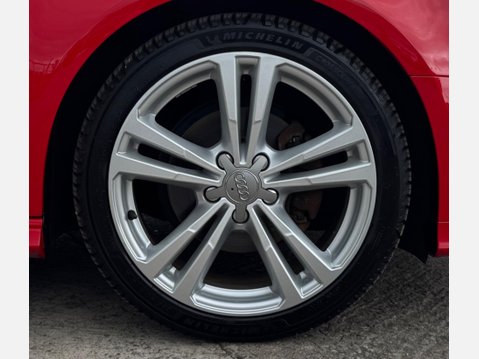 Audi A3 2.0 TDI S line Sportback S Tronic Euro 6 (s/s) 5dr (Nav) 9