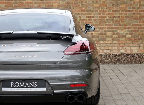 Porsche Panamera GTS 14