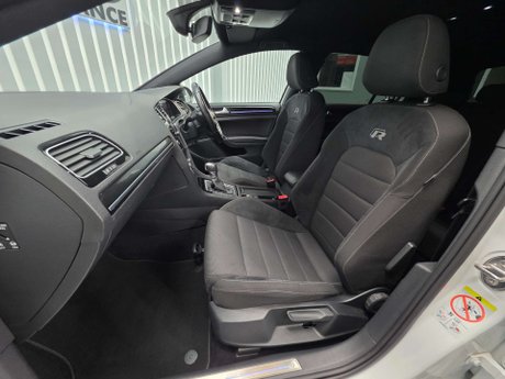 Volkswagen Golf 2.0 TSI R Hatchback 5dr Petrol DSG 4Motion Euro 6 (s/s) (310 ps) 9