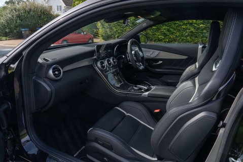 Mercedes-Benz C Class C63 S Night Edition Premium+ 9