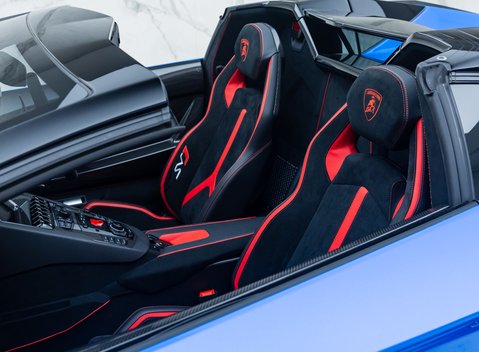 Lamborghini Aventador LP 770-4 SVJ ROADSTER 43