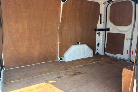 Ford Transit Custom 310 L1 105 ps Base Panel Van - Air Con 9